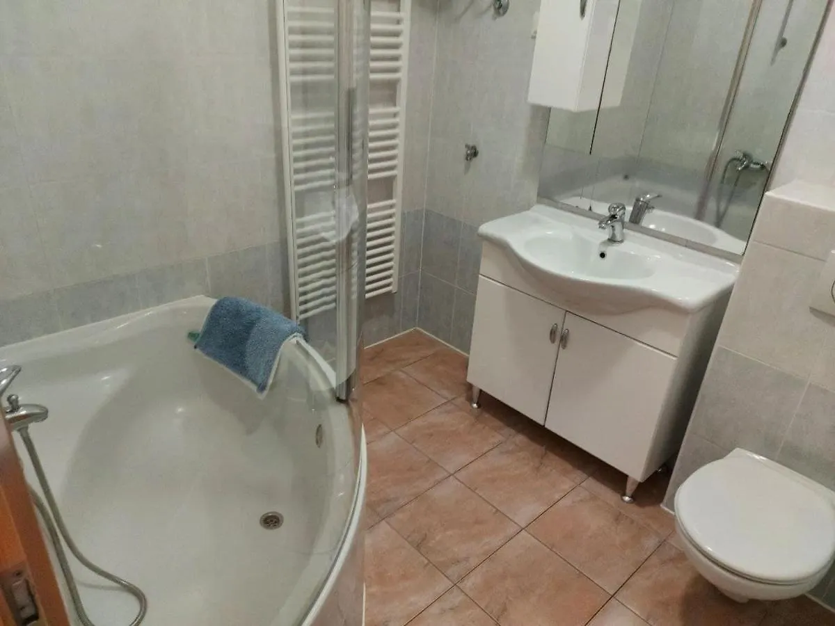 Bluegum Apartments Ližnjan