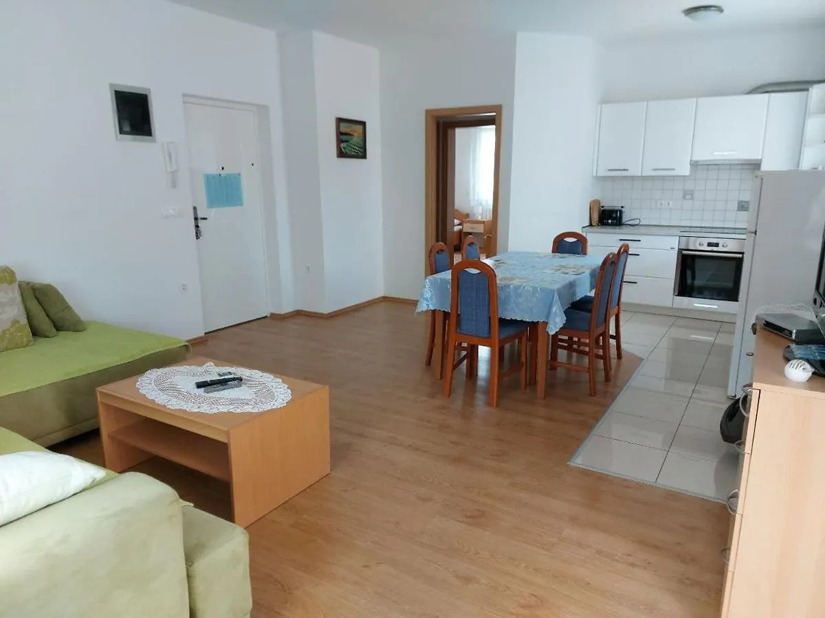 Bluegum Apartments Ližnjan